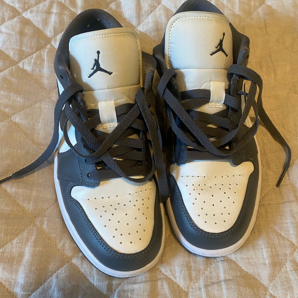 Air Jordan 1 Low